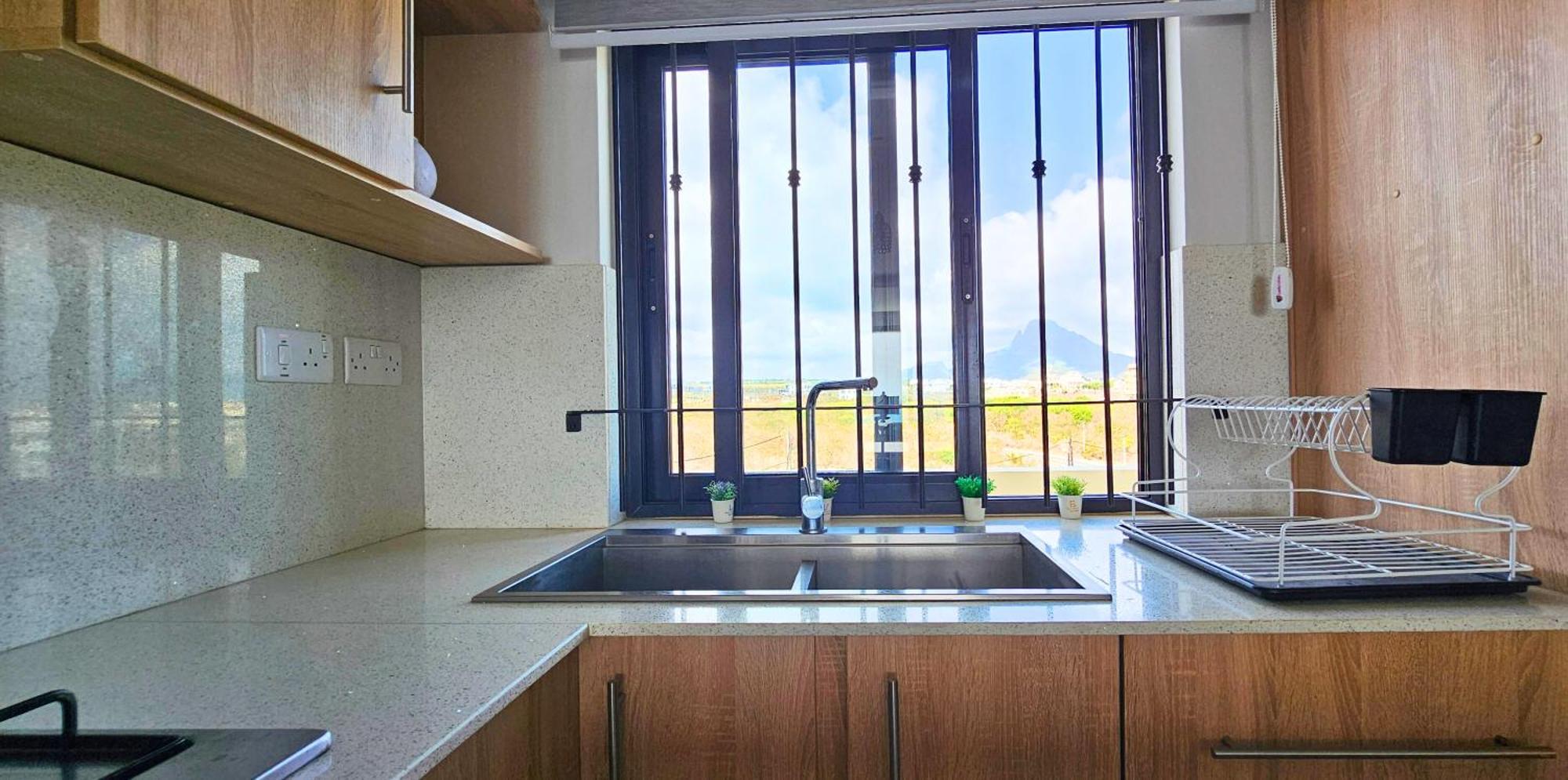 Апартаменты Zen Retreat With Stunning Sea Views And Sunsets Flic en Flac Экстерьер фото