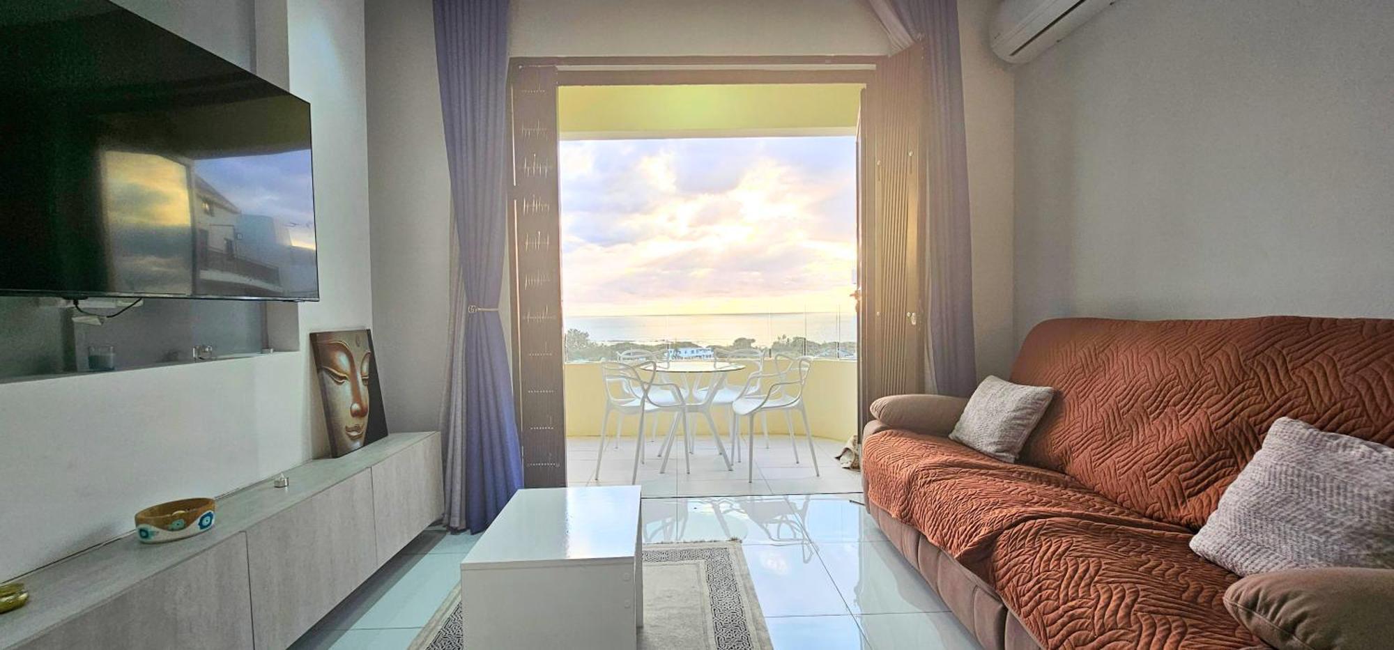 Апартаменты Zen Retreat With Stunning Sea Views And Sunsets Flic en Flac Экстерьер фото